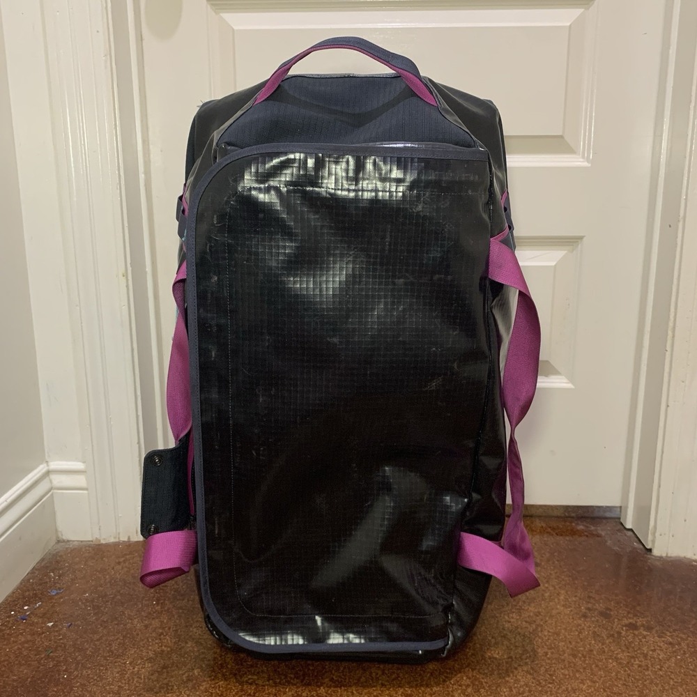 RARE Patagonia Black Hole Wheeled Duffel 70L pitch blue bag pack Rolling Case - Picture 9 of 16